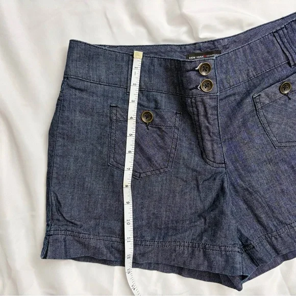 New York & Company Black and White Patterned Shorts and Blue Denim Shorts - Picture 6 of 6